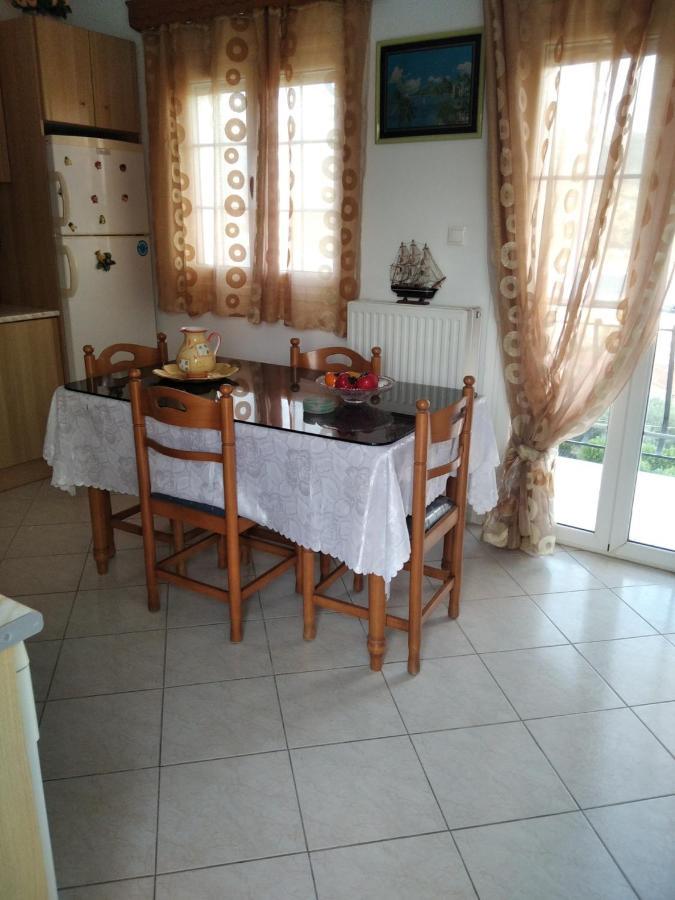 Апартаменты Elenh House Аргостолион Экстерьер фото